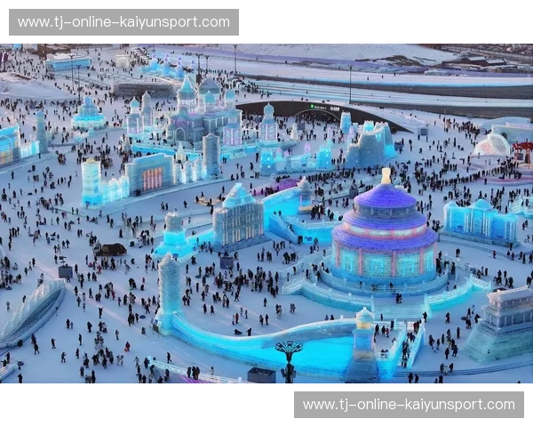 沈阳vs成都:北方冰雪与南方烟火的奇妙碰撞,哪座城更让你心动?